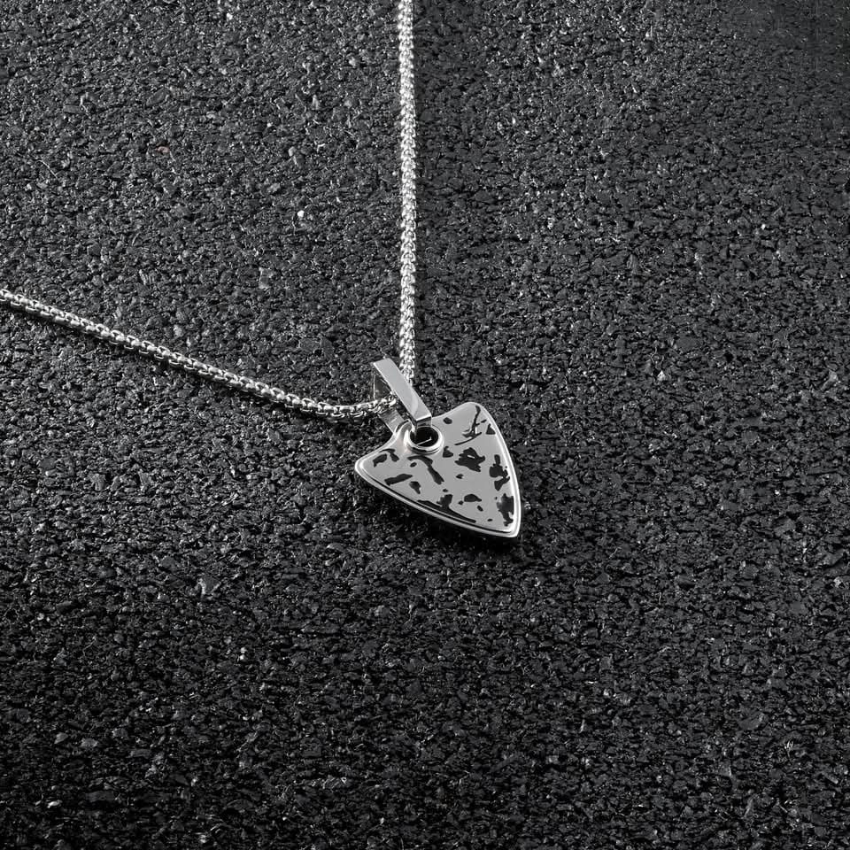 Open Road Pendant Shield - Silver