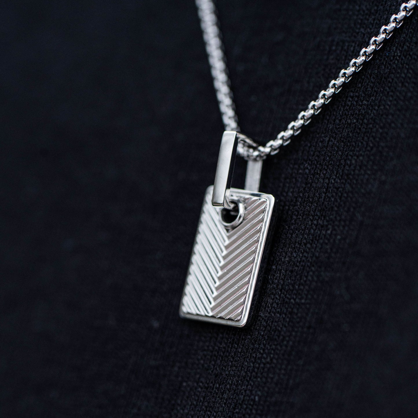 Chevron Pendant Square - Silver
